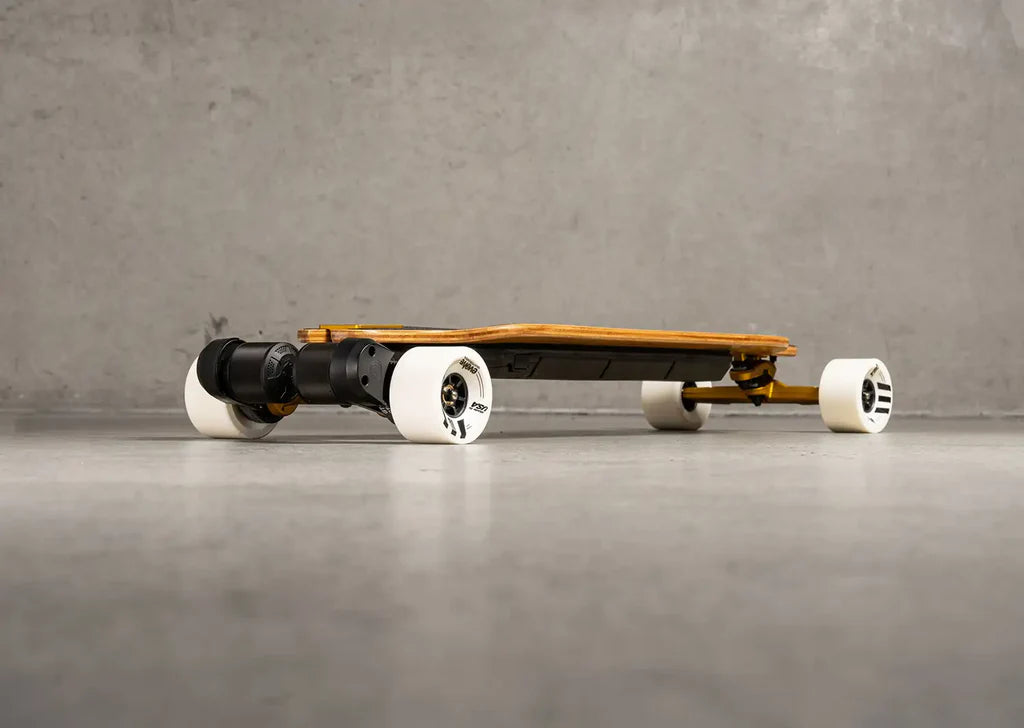 Fusion Street Electric Skateboard
