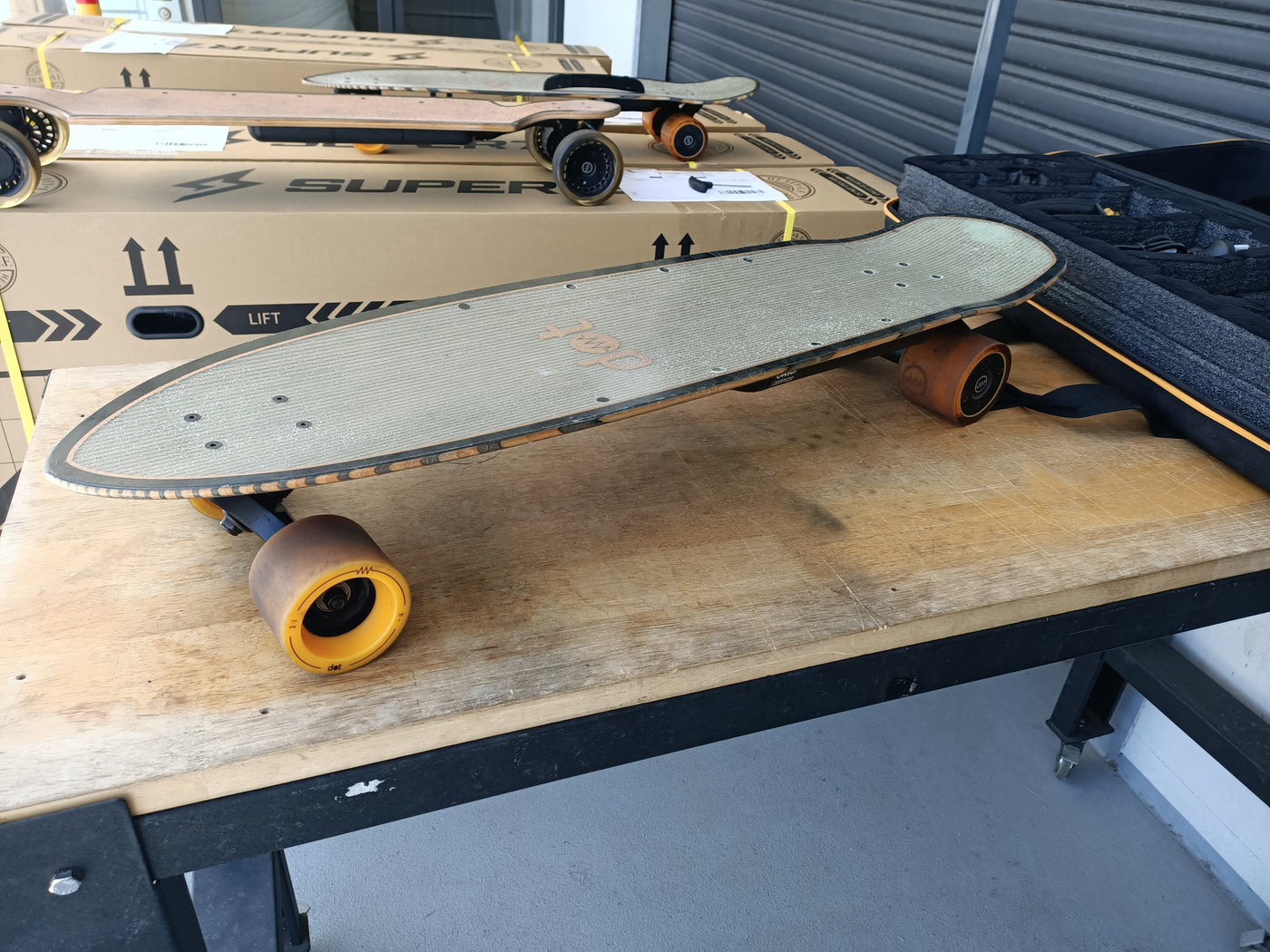 DOT CRUISER Electric Skateboard - Demo Model