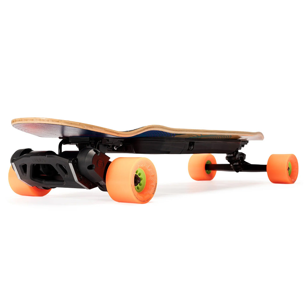 Onirique skateboard with orange wheels