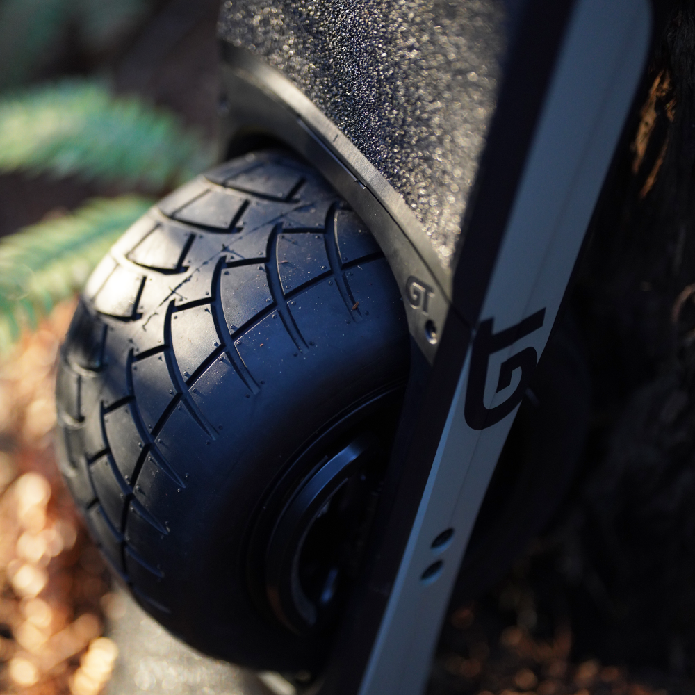 Close up of the treaded tyre on the Onewheel GT