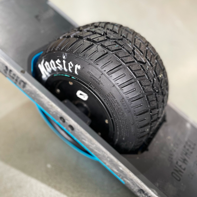 Onewheel Pint with hoosier tyre